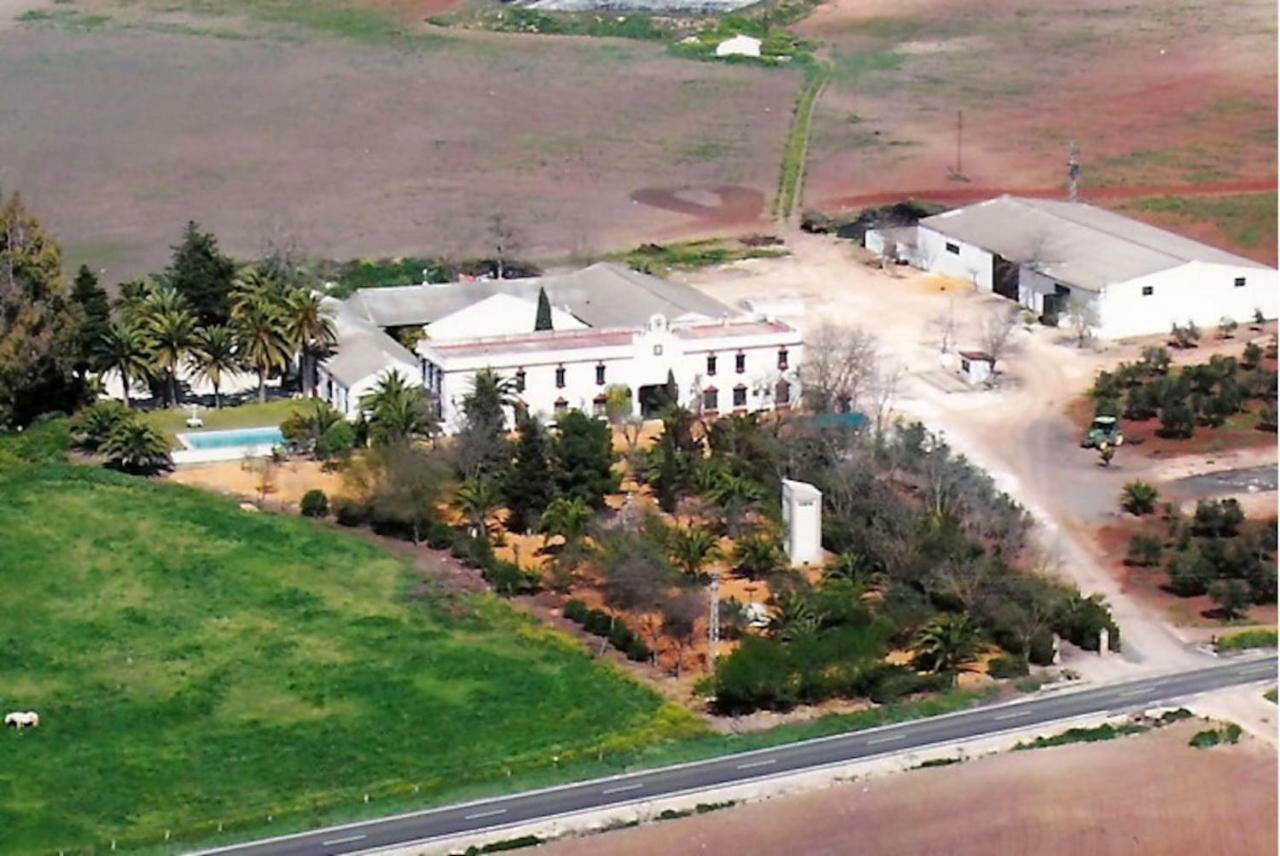 Hacienda Chambergo Casa En La Campina Sevillana 埃希哈 外观 照片