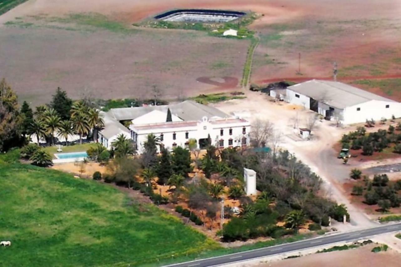 Hacienda Chambergo Casa En La Campina Sevillana 埃希哈 外观 照片